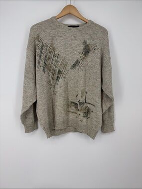 Lyle & Scott Men's Beige Graphic Vintage Crewneck Sweater